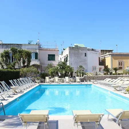 Hotel Casthotels Punta Del Sole Terme 4*