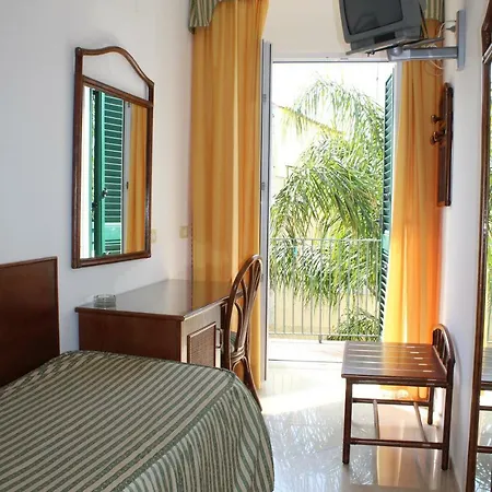 Casthotels Punta Del Sole Terme 酒店 4*