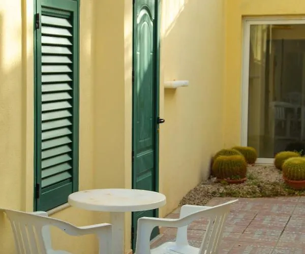 Ξενοδοχείο Casthotels Punta Del Sole Terme 4*