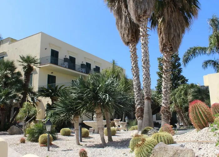 Ξενοδοχείο Casthotels Punta Del Sole Terme 4*